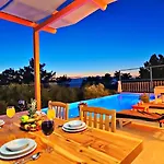 Islamlar Village 2 Bedroom *